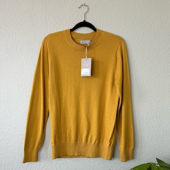 Everlane | The No-Sweat Sweater | Uniform In Honey - Picture 1 of 8